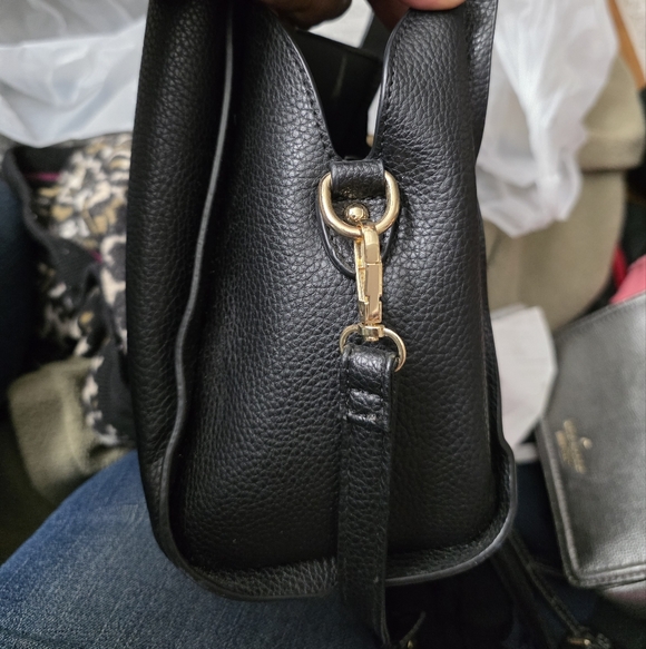 kate spade Black Pebbled Leather Crossbody Bag with Gold Logo - Picture 5 of 13